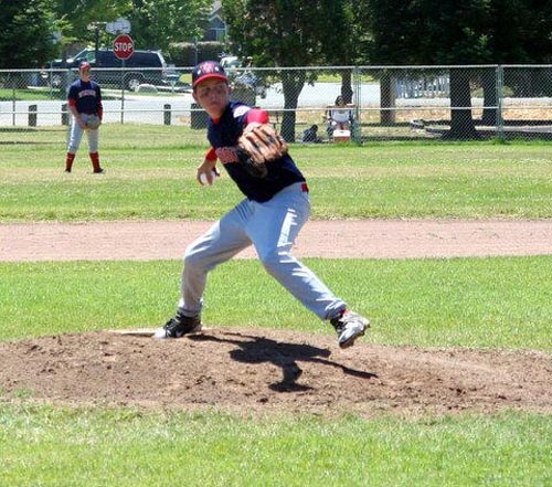 Windsor Junior All Stars gain split in tourney, still alive