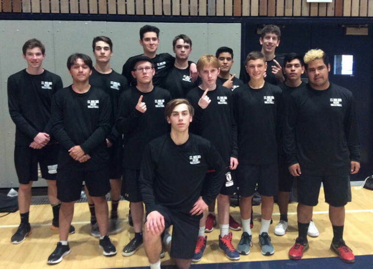 El Molino volleyballers eye run at MCAL title