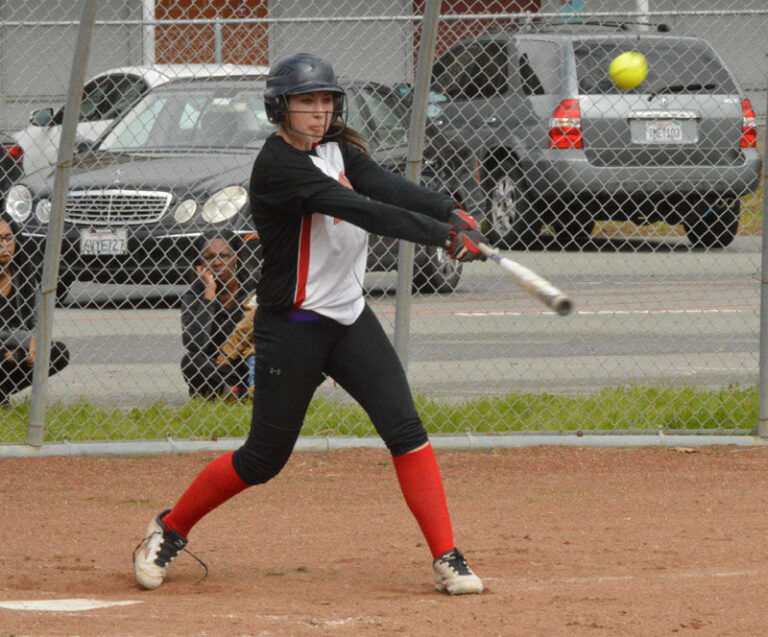 Analy, El Mo softballers ready for second half push