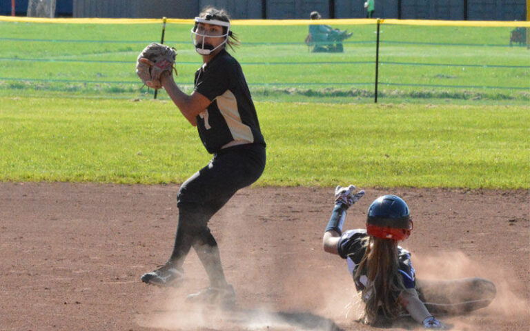 Softballers open North Bay League campaign