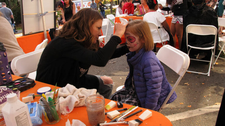 SLIDESHOW: Dia de los Muertos