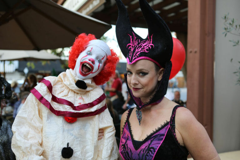 SLIDESHOW: Halloween in Healdsburg Plaza