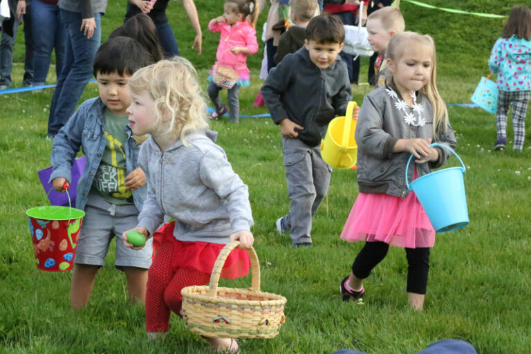 SLIDESHOW: The Healdsburg Egg Hunt