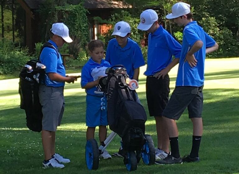 Junior golf program thriving at local links this summer