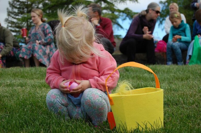 Photos: Easter Egg Hunt