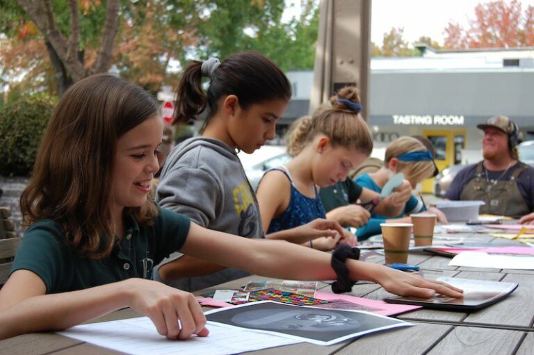 Children craft holidays for the homeless