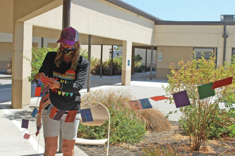 Local kids celebrate completion of summer-long art project