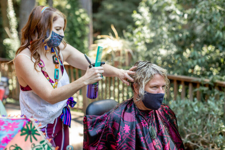 ‘Mary Poppins of hair salons’ takes her business on the road