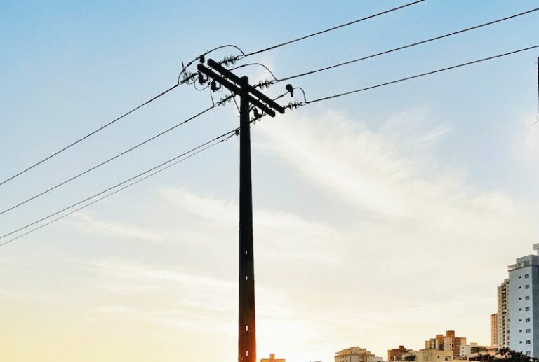 PG&E launches portable battery program