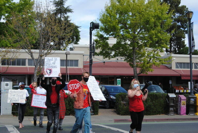 El Molino alums hold weekend protest against WSCUHSD consolidation