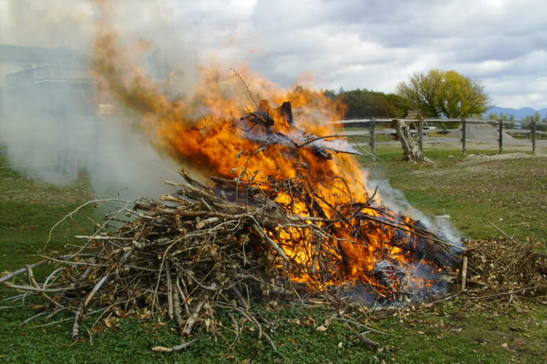 Outdoor burns, even with a permit, are banned until further notice