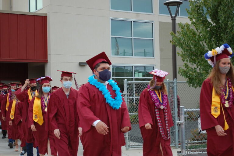 Gallery: Healdsburg High celebrates its graduates