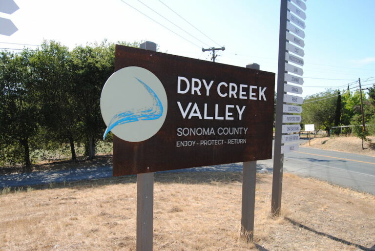 Battle over property use in Dry Creek Valley ensues