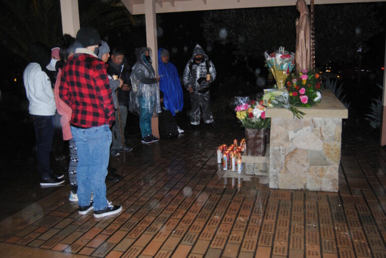 Despite weather and hit-and-run, Virgin de Guadalupe procession stays strong