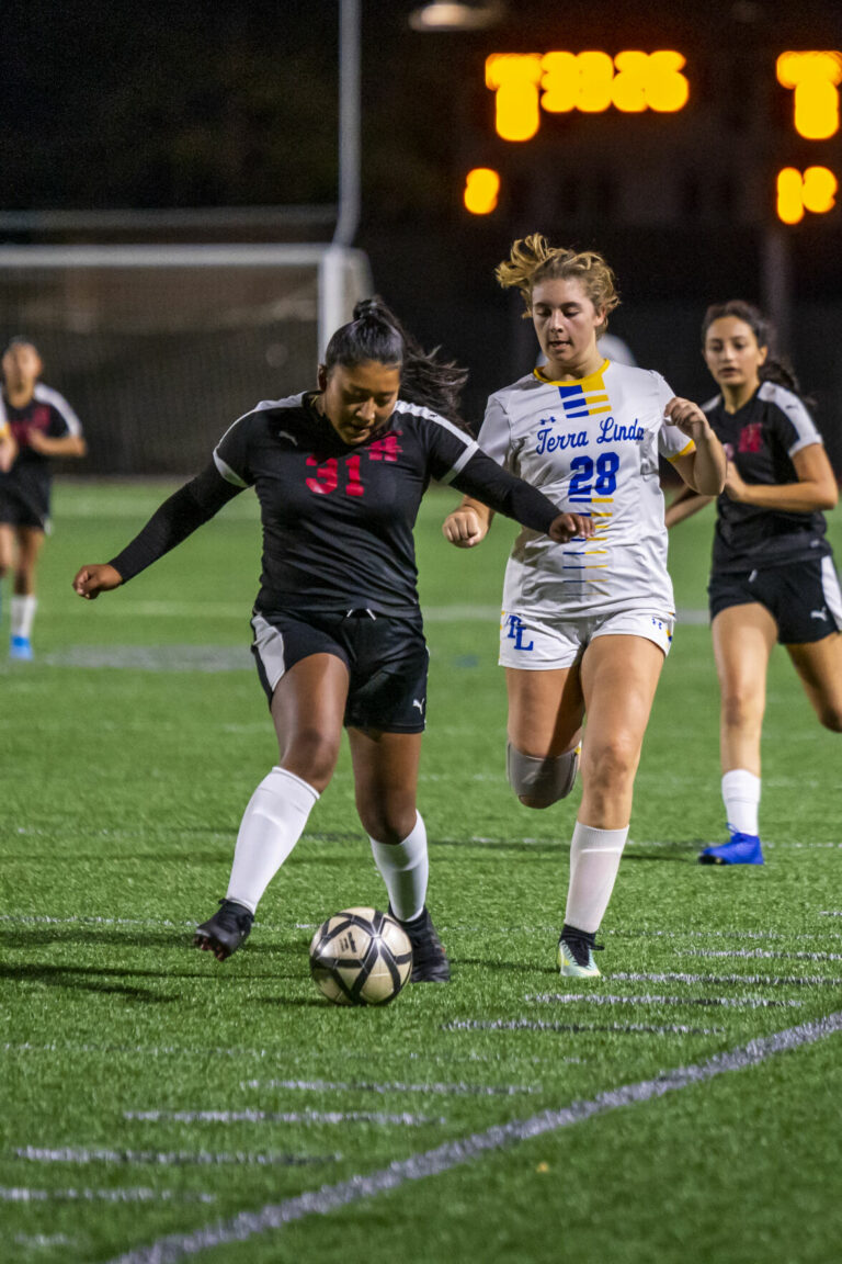 Lady Greyhounds hoping for improved soccer season