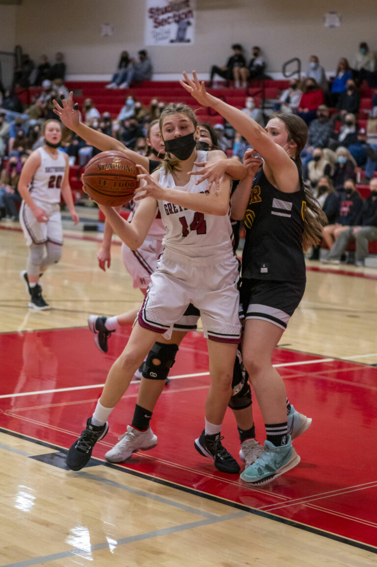 Lady Hounds face Terra Linda in NCS hoops playoffs