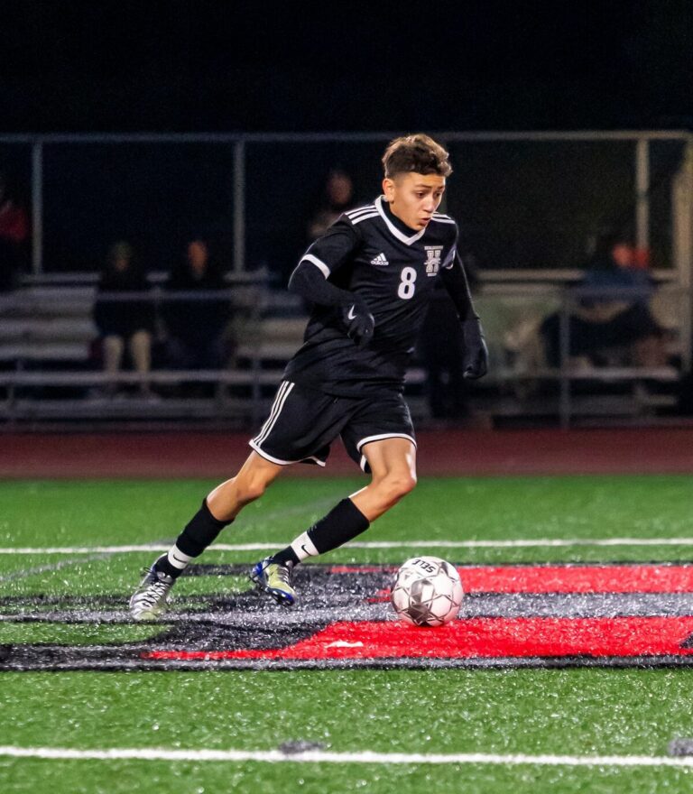 Hounds heating up on the NBL soccer pitch