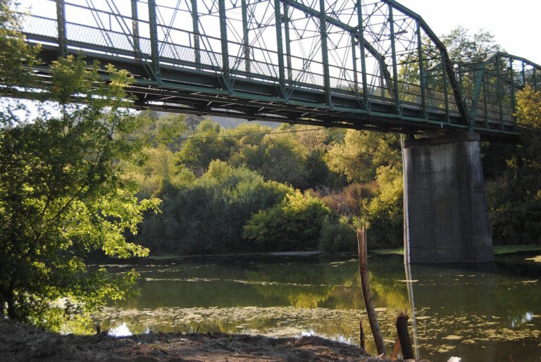 River rallying for Ukraine in Guerneville Friday