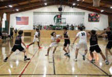 Basketball action at Rio Lindo