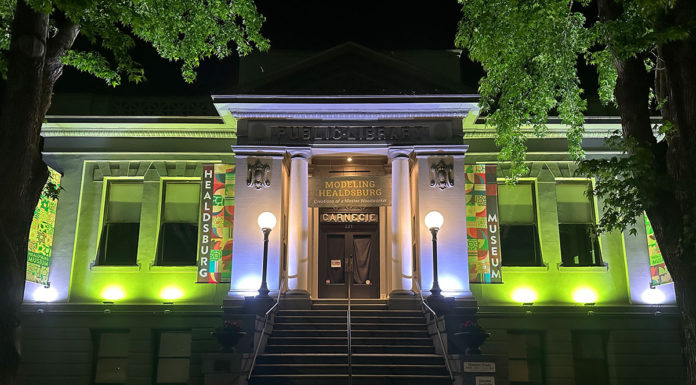 Healdsburg Museum at night