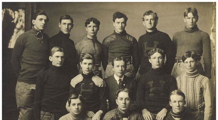 1905 High School football team