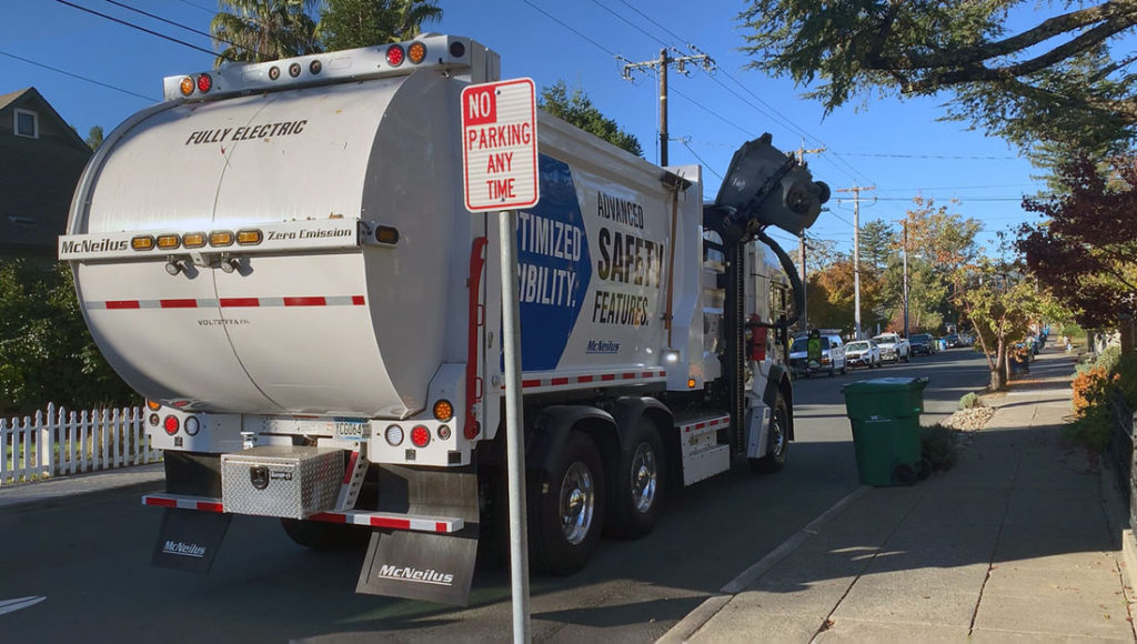 EV garbage truck in Healdsburg