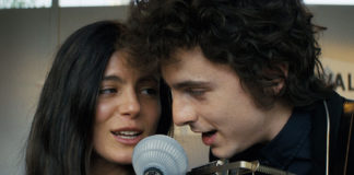 Actors portray Joan Baez and Bob Dylan in move 'A Complete Unknown'