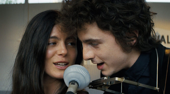 Actors portray Joan Baez and Bob Dylan in move 'A Complete Unknown'