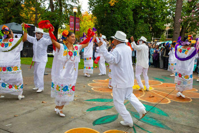 Dancing at Dia de Muertos, Healdsuburg