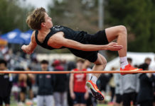 Teague Jasper clears 5'10"